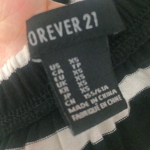 FOREVER 21(フォーエバートゥエンティーワン)の【着画】スカート,個性的,ボーダー୨୧˙ レディースのスカート(その他)の商品写真