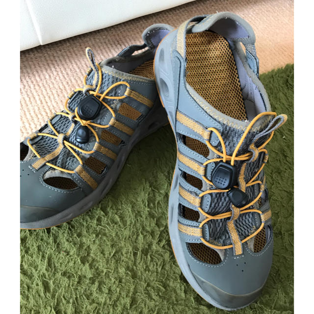 早い者勝ち!】BALENCIAGA runner サイズ42 ホワイト 靴/シューズ 早い者勝ち!】BALENCIAGA runner サイズ42 ホワイト 靴/シューズ