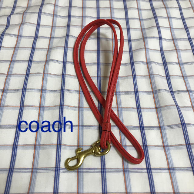 COACH(コーチ)のcoach  ネックストラップ［赤］ スマホ/家電/カメラのスマホアクセサリー(ネックストラップ)の商品写真