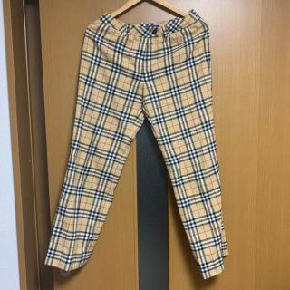 バーバリーブルーレーベル(BURBERRY BLUE LABEL)のBurberry London パンツ(スラックス)