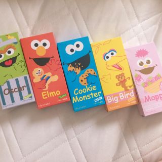 セサミストリート 菓子 デザートの通販 4点 Sesame Streetの食品 飲料 酒を買うならラクマ