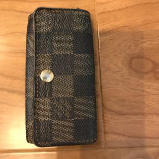 ルイヴィトン(LOUIS VUITTON)のルイヴィトンキーケース四連(キーケース)