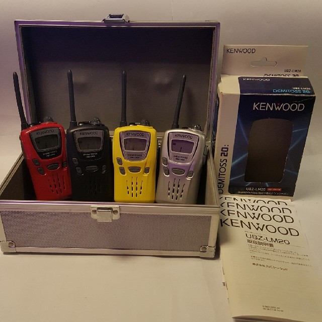 KENWOOD(ケンウッド)の特定小電力トランシーバー エンタメ/ホビーのテーブルゲーム/ホビー(アマチュア無線)の商品写真