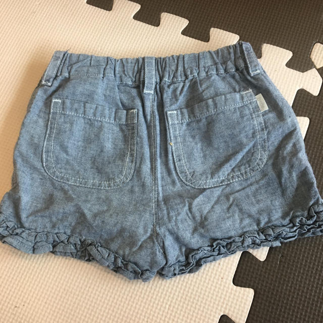 BeBe(ベベ)のBEBE 90 キッズ/ベビー/マタニティのキッズ服女の子用(90cm~)(Tシャツ/カットソー)の商品写真