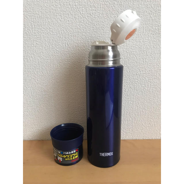 THERMOS(サーモス)の値下げ！サーモス 水筒 スリムボトル キッズ/ベビー/マタニティの授乳/お食事用品(水筒)の商品写真