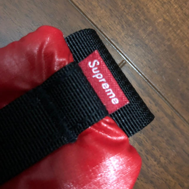 Supreme(シュプリーム)のsupreme 2017aw メンズのバッグ(ウエストポーチ)の商品写真