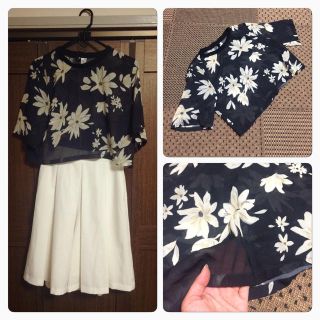 エイチアンドエム(H&M)の花柄シースルーカットソー(カットソー(半袖/袖なし))