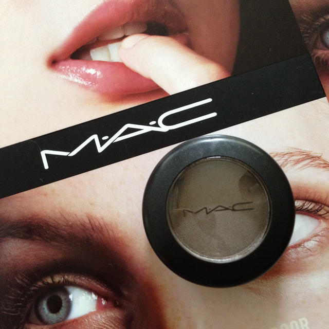 MAC(マック)の新品！アイシャドー♡ コスメ/美容のベースメイク/化粧品(その他)の商品写真