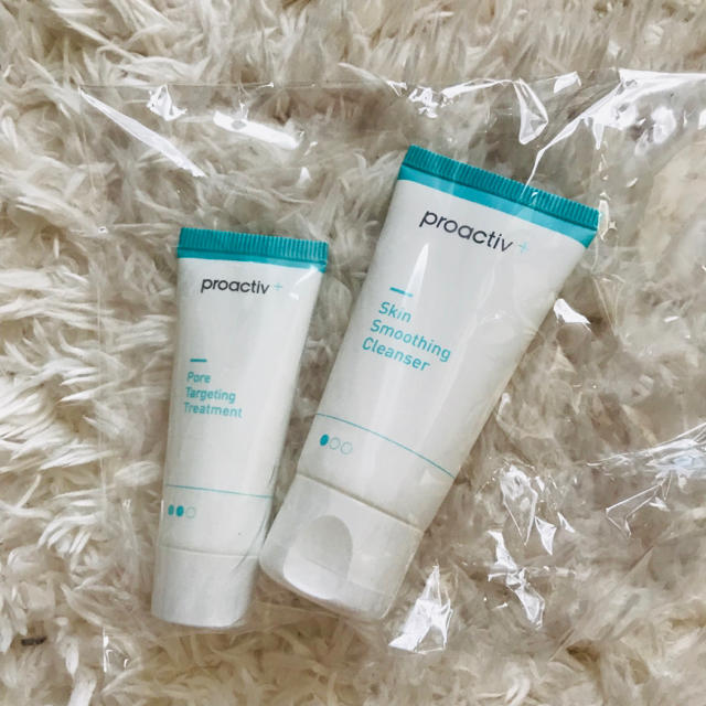 proactiv(プロアクティブ)のプロアクティブ プラス 洗顔 美容液 サンプルセット コスメ/美容のキット/セット(サンプル/トライアルキット)の商品写真