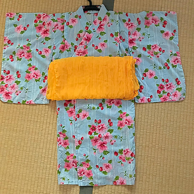 motherways(マザウェイズ)のmatherways 浴衣 帯付き 3〜4才 キッズ/ベビー/マタニティのキッズ服女の子用(90cm~)(甚平/浴衣)の商品写真