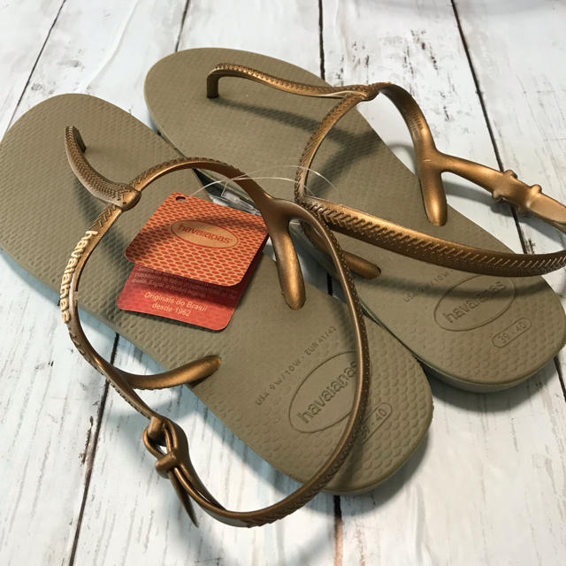 havaianas(ハワイアナス)の【未使用】ビーチサンダル 25cm〜  レディースの靴/シューズ(ビーチサンダル)の商品写真