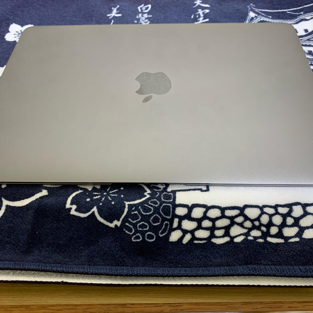 （再出品）MacBook12インチ512GB スペースグレー