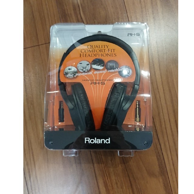 Roland(ローランド)のローランド ヘッドフォン RH-5 新品 未使用 スマホ/家電/カメラのオーディオ機器(ヘッドフォン/イヤフォン)の商品写真