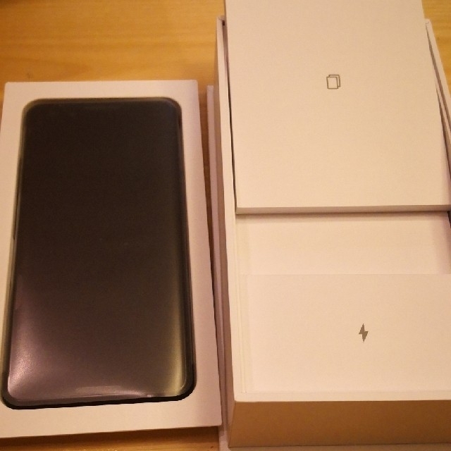 ほぼ新品pixel3黒64gシムフリーオマケ付 ほぼ新品pixel3黒64gシムフリーオマケ付