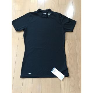 ティゴラ(TIGORA)のティゴラ  スポーツモックネックフィットシャツ　黒　Lサイズ(Tシャツ/カットソー(半袖/袖なし))