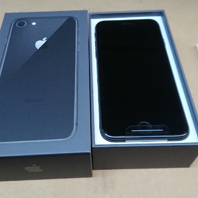 Apple iPhone8 64GB 新品 SIMロック解除済スマートフォン本体