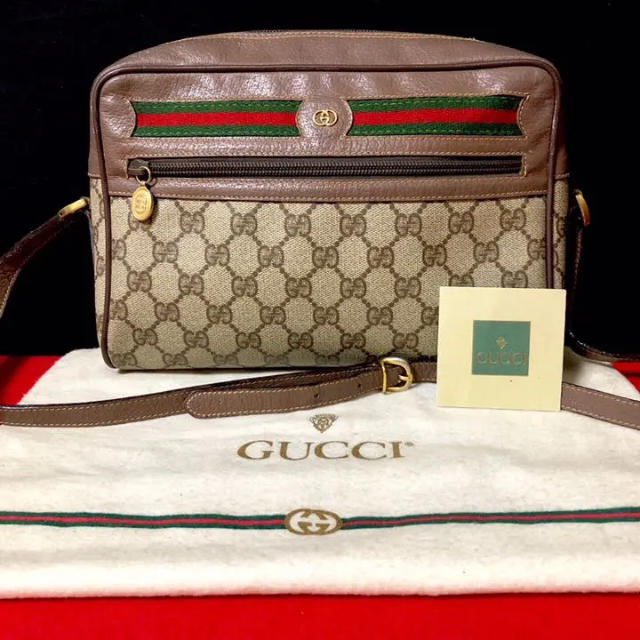 魅力的な 極上品 未使用 ほぼ - Gucci グッチ ショルダーバッグ