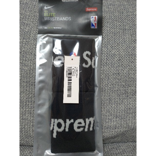 Supreme(シュプリーム)のSupreme Nike NBA Wristbands Black リストバンド メンズのアクセサリー(バングル/リストバンド)の商品写真
