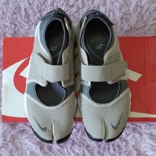 ナイキ(NIKE)の美品 ! !【25cm】ナイキ＊エアリフト/グレー × 白/used(スニーカー)