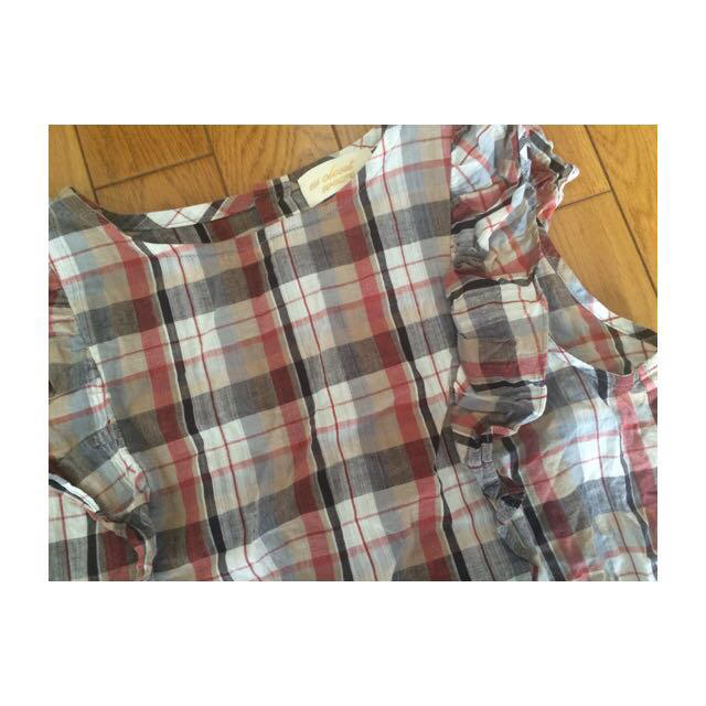 w closet(ダブルクローゼット)のフリルトップス レディースのトップス(シャツ/ブラウス(半袖/袖なし))の商品写真