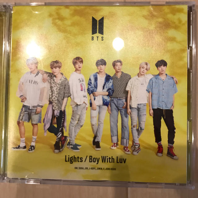 防弾少年団(BTS)(ボウダンショウネンダン)のBTS Light / Boy with Luv エンタメ/ホビーのCD(K-POP/アジア)の商品写真