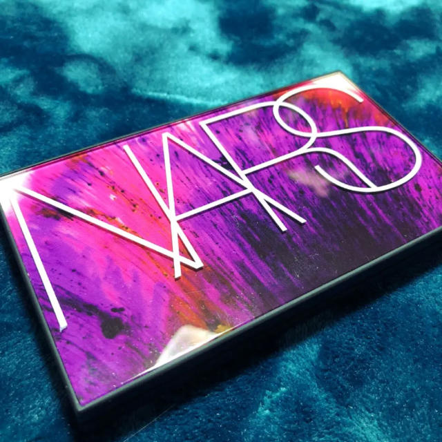 NARS イグナイテッドアイシャドウ