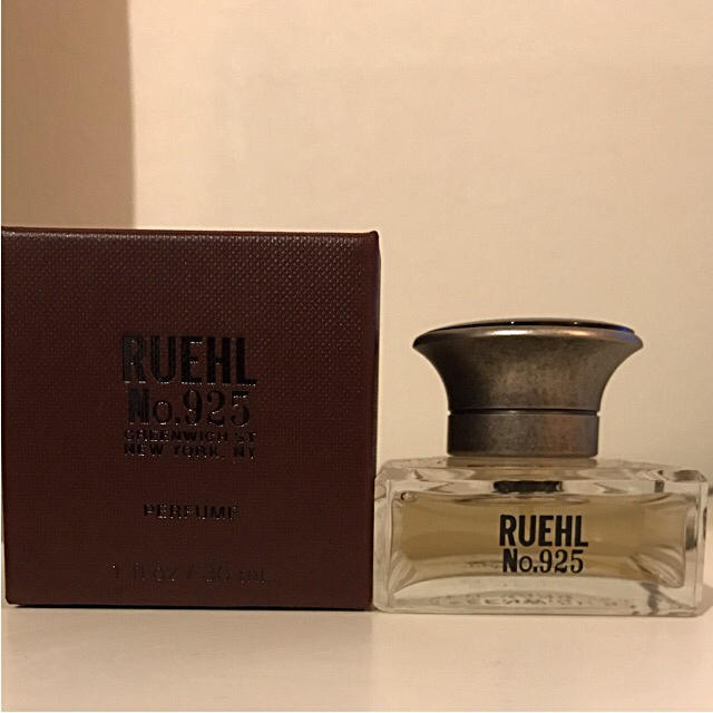 Abercrombie&Fitch(アバクロンビーアンドフィッチ)のお値下中‼️【新品未使用⭐︎希少】ルールNo.925《PERFUME》 コスメ/美容の香水(香水(男性用))の商品写真