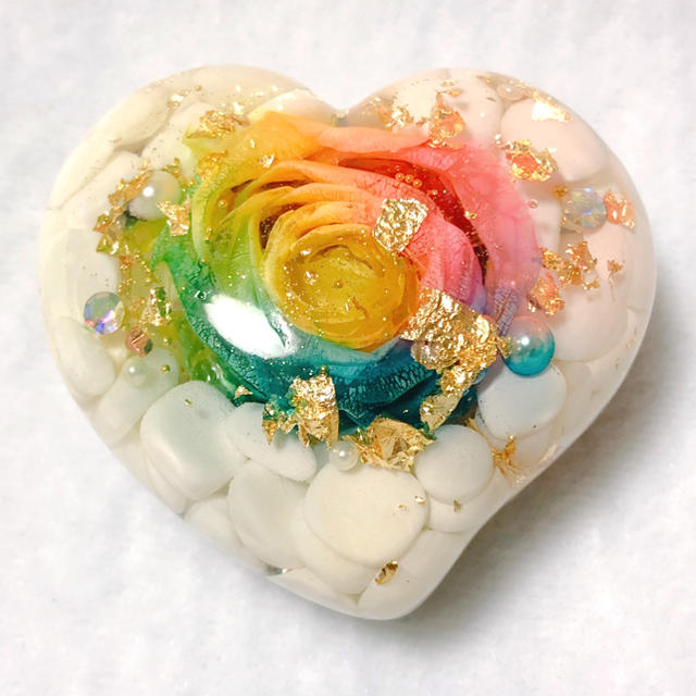 rainbow rose ハートオルゴナイト✨ paris-epee.fr