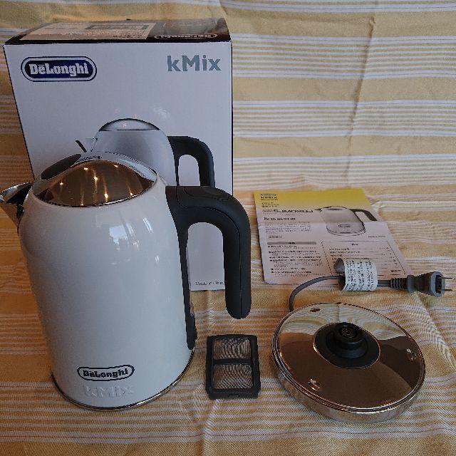 DeLonghi(デロンギ)の【wiwi様専用】デロンギ（Delonghi）ケーミックス（kMix）電気ケトル スマホ/家電/カメラの生活家電(電気ケトル)の商品写真