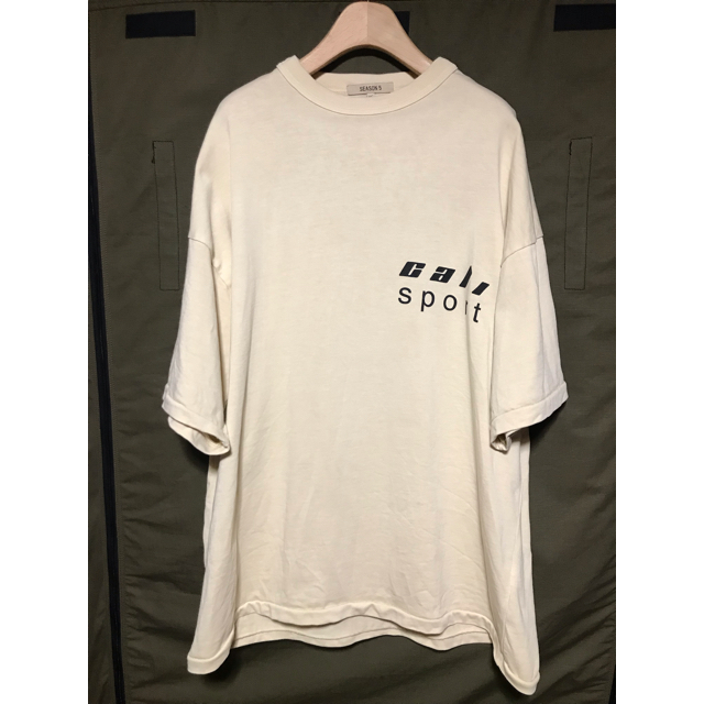 OFF-WHITE(オフホワイト)のYEEZY SEASON 5 Cali Sport Tシャツ XS 美品 タグ付 メンズのトップス(Tシャツ/カットソー(半袖/袖なし))の商品写真