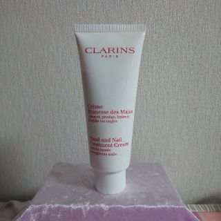 クラランス(CLARINS)のクラランス ハンド／ネイル トリートメント クリーム         (ハンドクリーム)