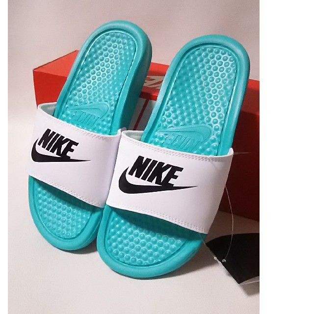 NIKE - 希少通称ティファニー!ナイキベナッシ新品シャワー NIKE - 希少通称ティファニー!ナイキベナッシ新品シャワー