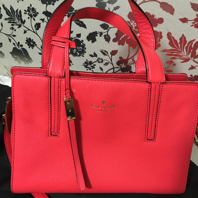 kate spade new york(ケイトスペードニューヨーク)のケイトスペード ♠️ショルダー&ハンドバッグ正規品 レディースのバッグ(ハンドバッグ)の商品写真