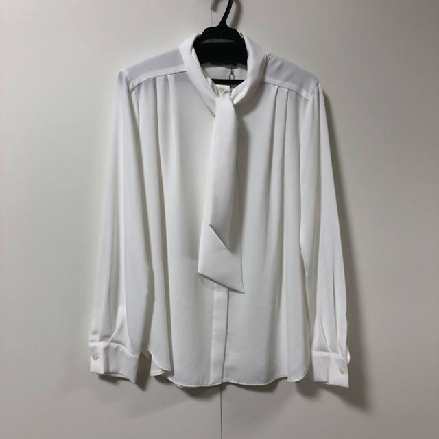 theory luxe ウォッシャブル ボウタイブラウス 新品 theory luxe ウォッシャブル ボウタイブラウス 新品