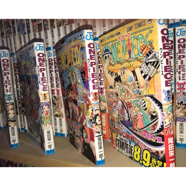 集英社(シュウエイシャ)のONE PIECE 1〜93巻 全巻セット エンタメ/ホビーの漫画(全巻セット)の商品写真