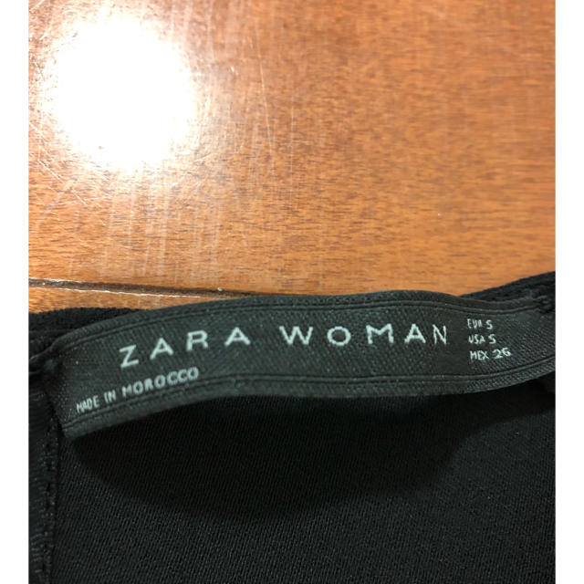 ZARA(ザラ)のザラ トップス レディースのトップス(カットソー(半袖/袖なし))の商品写真