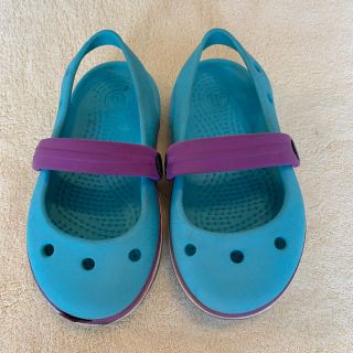 クロックス(crocs)の売り切りお値下げしました！クロックス サンダル 15.5㎝／ターコイズ(サンダル)