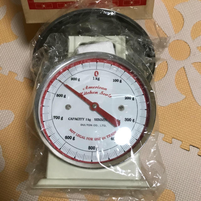 キッチンスケール インテリア/住まい/日用品のキッチン/食器(収納/キッチン雑貨)の商品写真