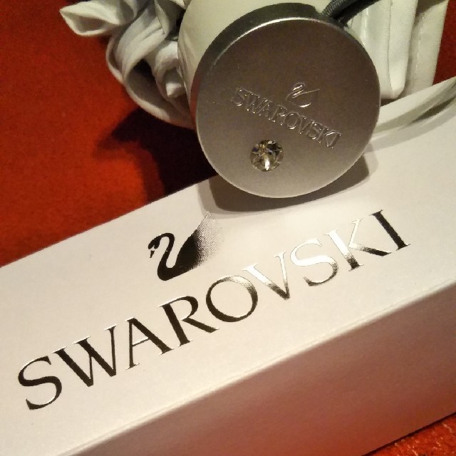 SWAROVSKI(スワロフスキー)のスワロフスキー　傘　非売品 レディースのファッション小物(傘)の商品写真