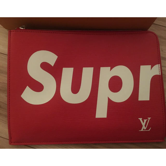 美品☆SUPREME×LOUIS VUITTON クラッチバッグ