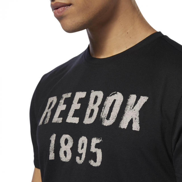 Reebok(リーボック)のReebok リーボック 1895 グラフィック Tシャツ トレーニング シャツ スポーツ/アウトドアのランニング(ウェア)の商品写真