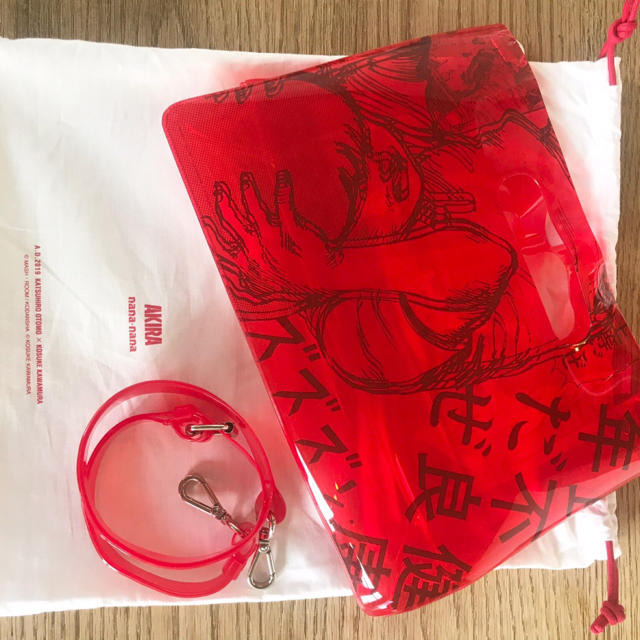 Akira x nana-nana コラボバッグ レッド A4 Large メンズのバッグ(ショルダーバッグ)の商品写真
