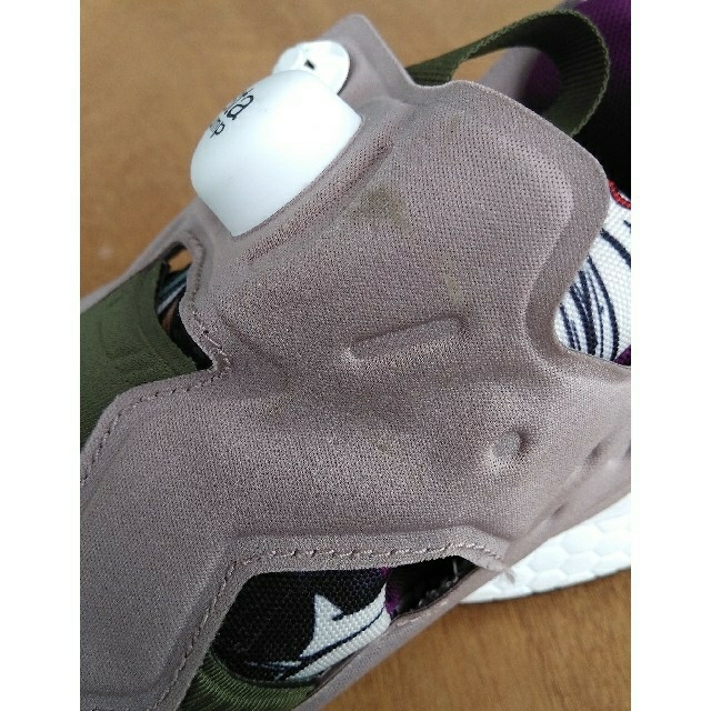 Reebok(リーボック)のReebok Insta Pump Fury メンズの靴/シューズ(スニーカー)の商品写真