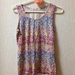 レイカズン(RayCassin)のレイカズン＊花柄タンクトップ(Tシャツ(半袖/袖なし))