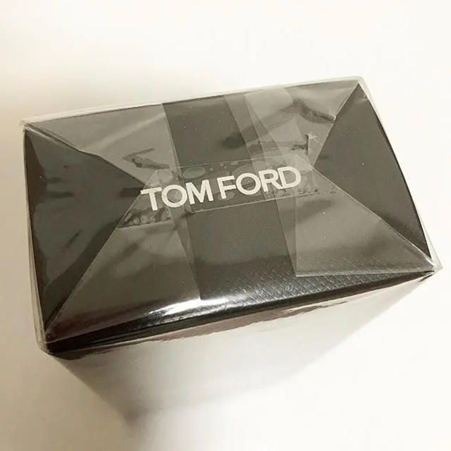 TOM FORD(トムフォード)のTOM  FORD♥️OUD WOOD BODY OIL ウードウッド オイル コスメ/美容の香水(香水(男性用))の商品写真