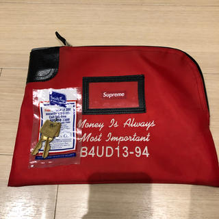 supreme クラッチバッグの通販 by K's shop｜シュプリームならラクマ