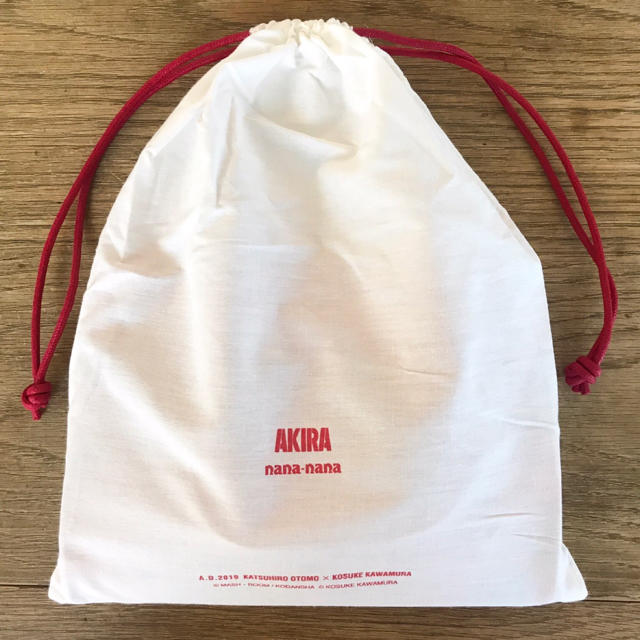 AKIRA × nana-nana コラボバッグ レッド A5 Small レディースのバッグ(ショルダーバッグ)の商品写真