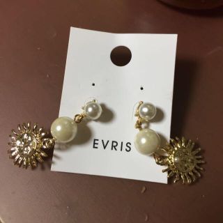 エヴリス(EVRIS)のEVRIS ピアス(ピアス)