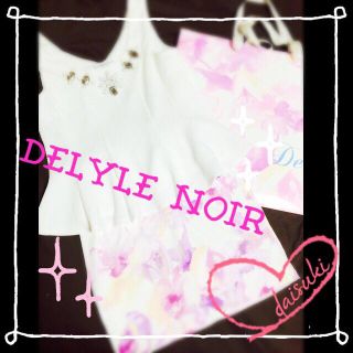 デイライルノアール(Delyle NOIR)のDelyle☆花柄スカート(ミニスカート)