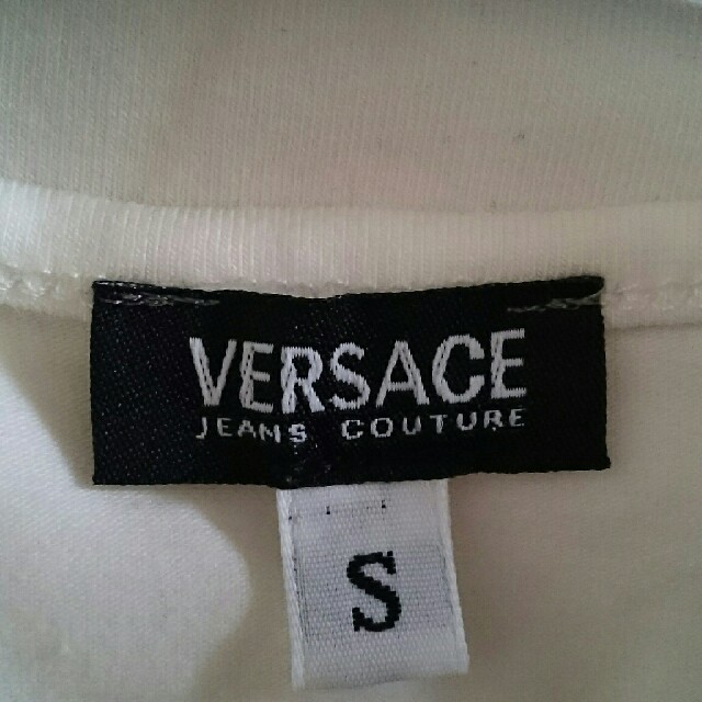 VERSACE(ヴェルサーチ)のTシャツ レディースのトップス(Tシャツ(半袖/袖なし))の商品写真